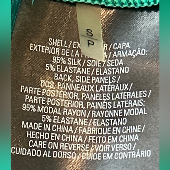 Elie Tahari Silk Blouse size sp - Picture 12 of 12